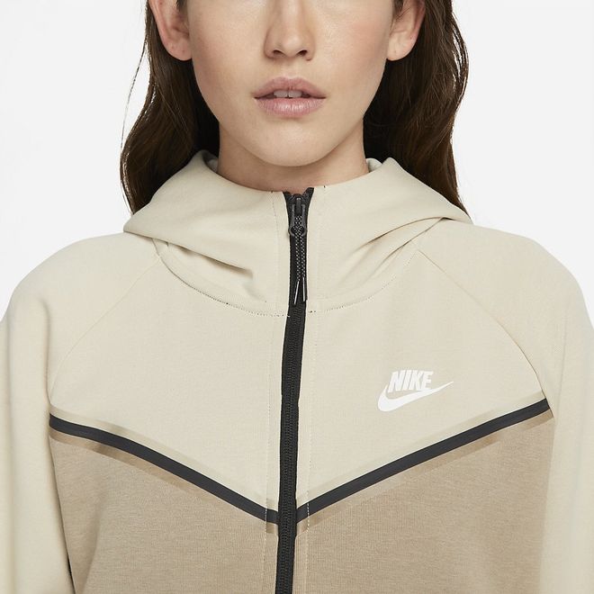 Afbeelding van Nike Sportswear Tech Fleece Hoodie Rattan