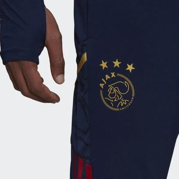 Afbeelding van Ajax Amsterdam Condivo 22 Trainingsset Team Victory Red