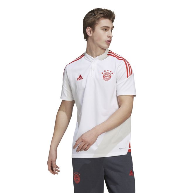 Afbeelding van FC Bayern München Condivo 22 Polo Set White