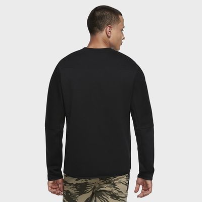 Foto van Nike Sportswear Tech Fleece Sweater Black