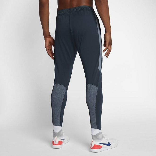 Afbeelding van Nike Aeroswift Strike Football Drill Set