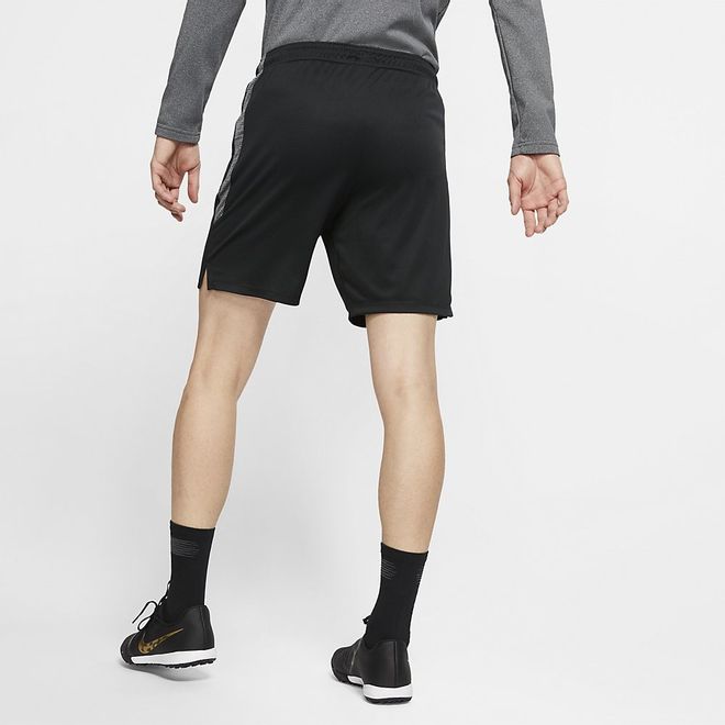 Afbeelding van Nike Dri-FIT Strike Short Black