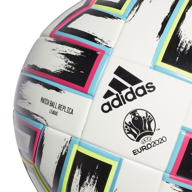 Afbeelding van Adidas Uniforia League Voetbal Giftbox