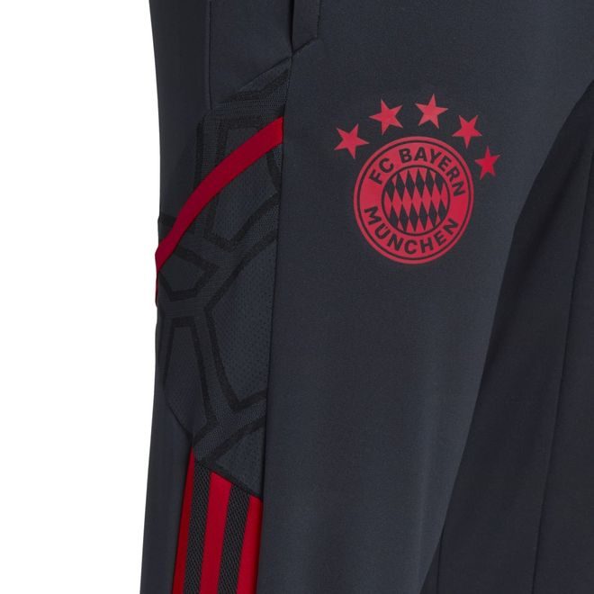 Afbeelding van FC Bayern München Condivo 22 Training Sweater Set White