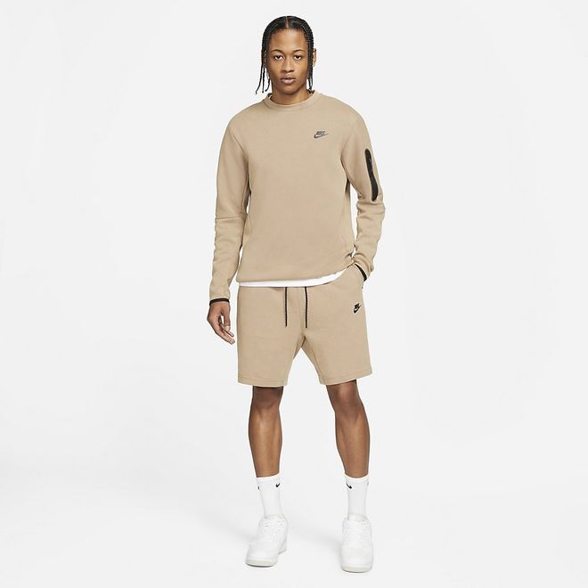 Afbeelding van Nike Sportswear Tech Fleece Short Taupe Haze