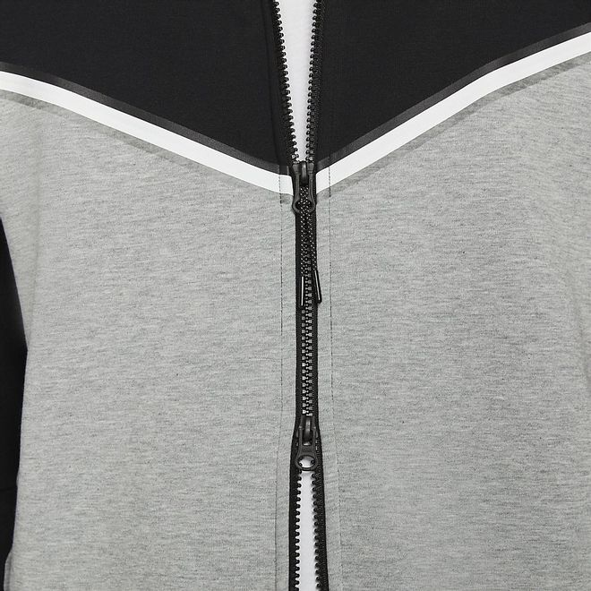 Afbeelding van Nike Sportswear Tech Fleece Hoodie Black Dark Grey Heather