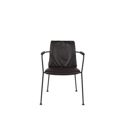 Zuiver Fab Armstoel Chocolade Zwart Zuiver Fab Armstoel Chocolade Zwart