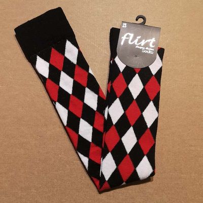 Foto van Flirt | Overknee sokken rood zwart wit geruit