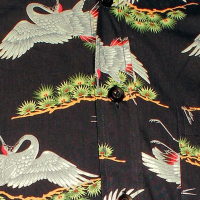Foto van Chenaski | Overhemd Retro Crane and Branches, zwart