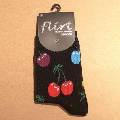 Foto van Flirt | Zwarte sokken met gekleurde kersen