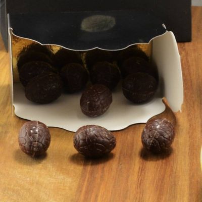 compact Margaret Mitchell moe Luxe paaseitjes pure chocolade suikervrij | Trés Bien